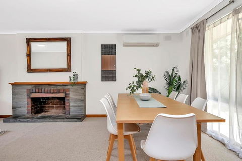 The Glenalvie - Sprawling Serenity In Adelaide Hills - Accommodation Bookings 3