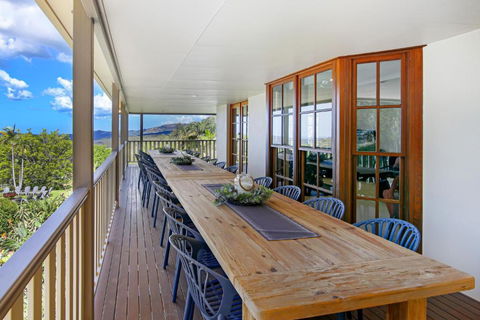The Golden Whistler Montville - Accommodation Bookings 1
