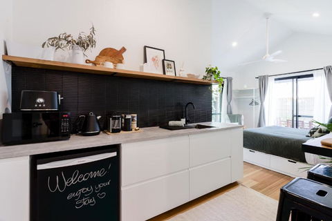 The Green Door-Karri Retreat - Accommodation Bookings 1