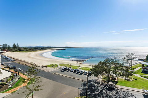 Beachpoint Unit 503, 28 North Street, Forster - Accommodation Bookings 0