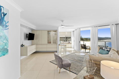 Beachpoint Unit 503, 28 North Street, Forster - Accommodation Bookings 3
