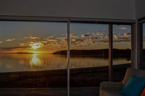 Beachside - Accommodation Bookings 1