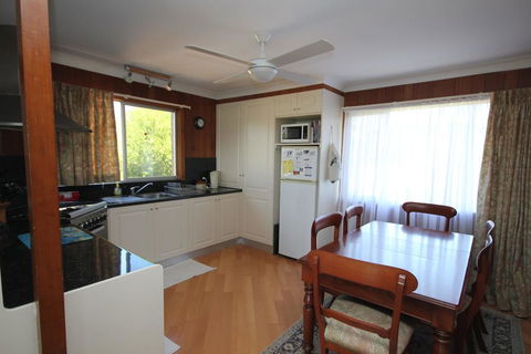 BEACHVIEW - 14 Second Ave , Bonny Hills - Accommodation Bookings 1