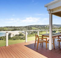 Beachview - walking track straight down to the beach - Accommodation Bookings