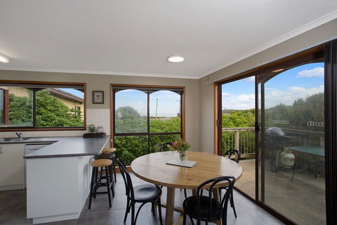Beacon Point House - Accommodation Bookings 0