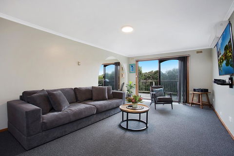 Beacon Point House - Accommodation Bookings 2