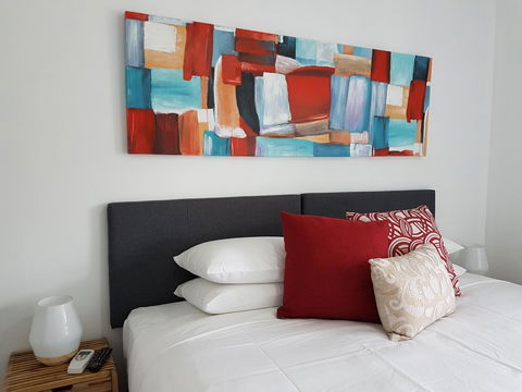 Beau Monde Apartments Newcastle - Worth Place Apartment - Accommodation Bookings 1