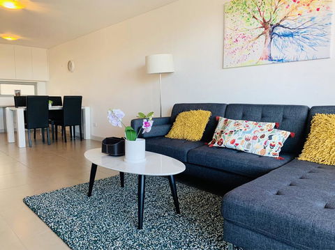 Beautiful Home Close To Shopping Mall And Train Hornsby - Accommodation Bookings 3