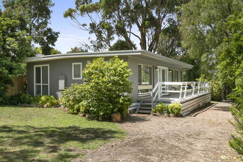 BEAUTY AND THE PEACE - INLET SIDE - Accommodation Bookings 0