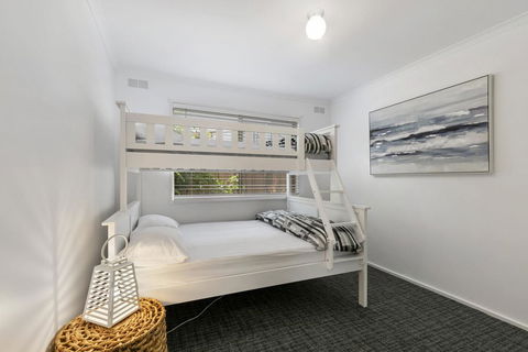 BEAUTY AND THE PEACE - INLET SIDE - Accommodation Bookings 1