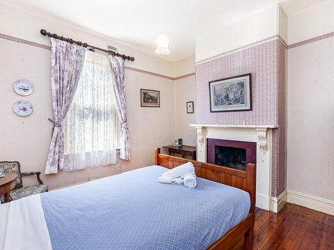 Beauvais - Accommodation Bookings 3