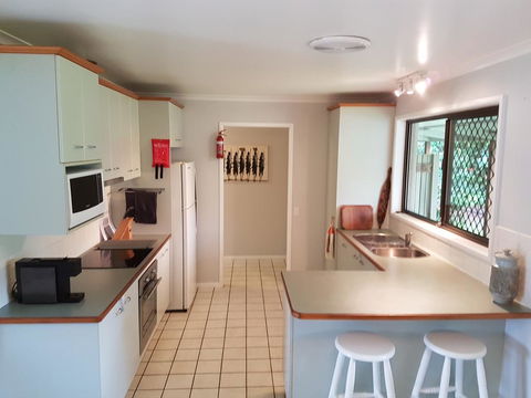 Beerwah House - Accommodation Bookings 1