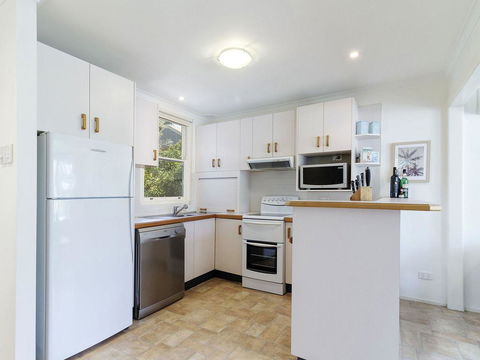 Bella Luca - Pet Friendly Home - Accommodation Bookings 3