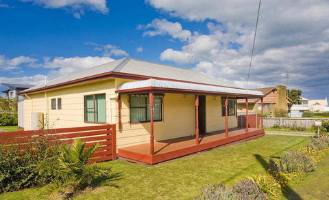 Bella Vista - Accommodation Bookings 2