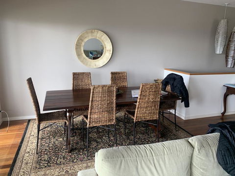 Bella Vista - Accommodation Bookings 2