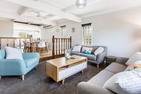 BELLA VISTA - TOOTGAROOK - Accommodation Bookings 2