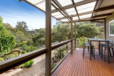 BELLA VISTA - TOOTGAROOK - Accommodation Bookings 0