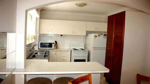 Bentley 3 - North Street - Accommodation Bookings 2