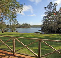 Berrara Lagoon Front Chalet - Accommodation Bookings