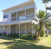 Berrara's Home away from Home - Accommodation Bookings