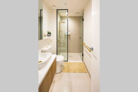 Best One Bedroom Apartment In Melbourne CBD - Accommodation Bookings 3