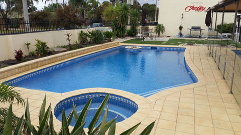 Best Western Chaffey Motor Inn - Accommodation Bookings 1