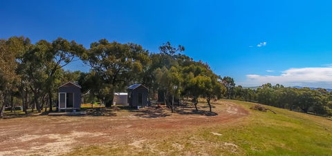 Big Tiny Seven Hills Tiny House, Tallarook - Accommodation Bookings 0