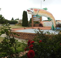 Big Trout Motel