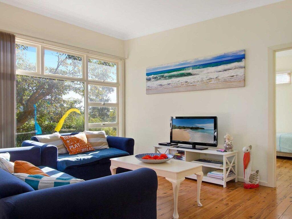 Lake Conjola NSW Accommodation Bookings