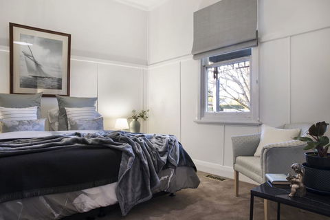 Birch House - Accommodation Bookings 3