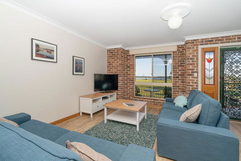 Birchgrove Terrace, Unit 4, Recreation Lane - Accommodation Bookings 2