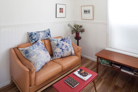 Bird House - Accommodation Bookings 1