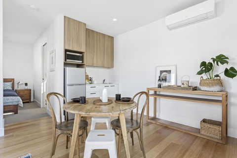 Birdrock Beach Bed And Breakfast - Accommodation Bookings 2