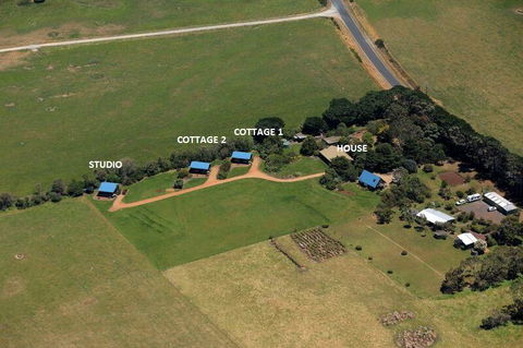 Black Cockatoo Cottages - Accommodation Bookings 0