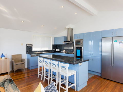 Blue Waters At Gerroa - Accommodation Bookings 2