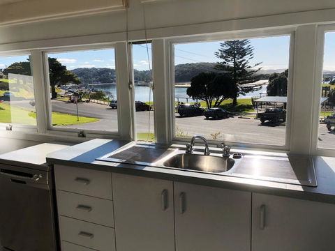 Bluewater House - Accommodation Bookings 1