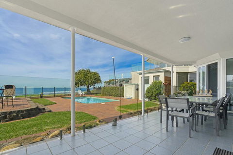 Blueys On The Bay- Blue Bay - Accommodation Bookings 2