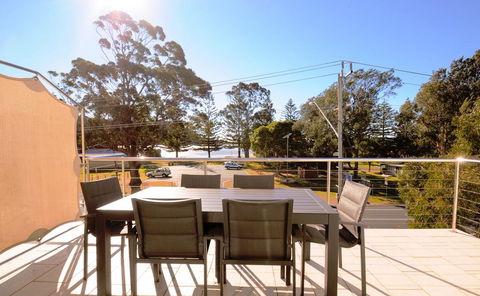 Boardwalk Apartment 6 - Accommodation Bookings 2