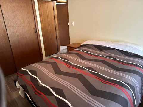 The House In Large Garden - Accommodation Bookings 3