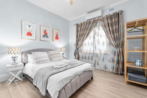 The Newly Renovated - Maylands Vacation Home - Accommodation Bookings 0