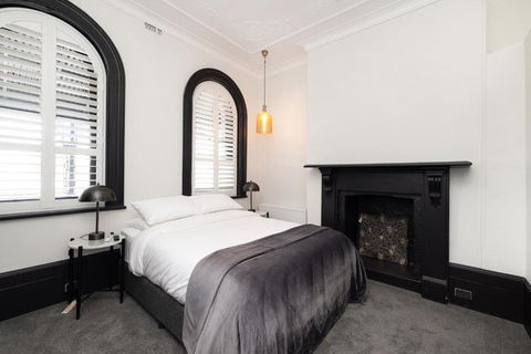 The Royal Hotel Bungendore - Accommodation Bookings 3
