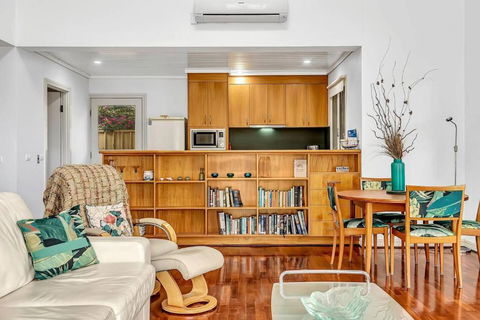 Time And Tide Hideaway - A Spacious Beachside Escape - Accommodation Bookings 3