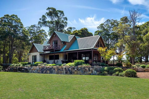 Tintagel Estate I Private Properties - Accommodation Bookings 0