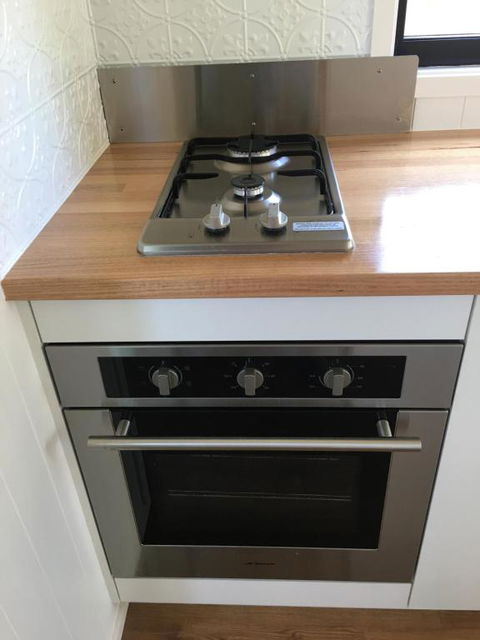 Tiny House - Accommodation Bookings 2
