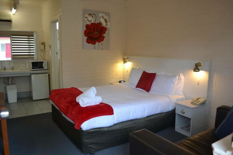 Wattle Motel - Accommodation Bookings 3