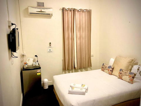 Windsor Hotel Miles - Accommodation Bookings 3