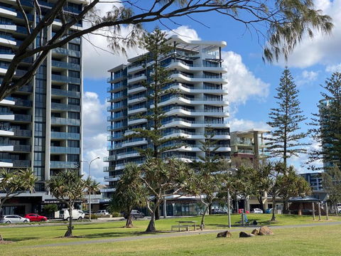 X Kirra Apartments - Accommodation Bookings 3