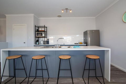 Xanadu - Aldinga Beach - C21 SouthCoast Holidays - Accommodation Bookings 2
