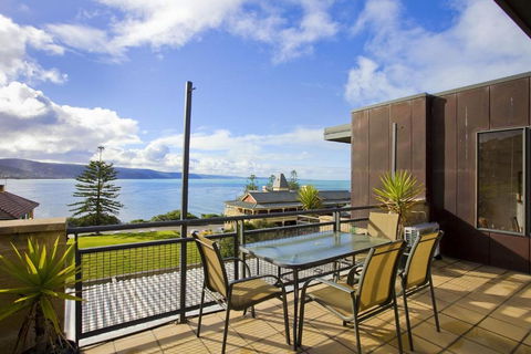 Apartment 35 Pacific Apartments - Accommodation Bookings 0