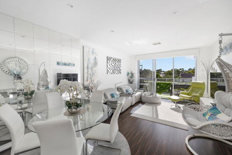 Willoughby Luxe - Modern Stay Near Sydney CBD - Accommodation Bookings 0